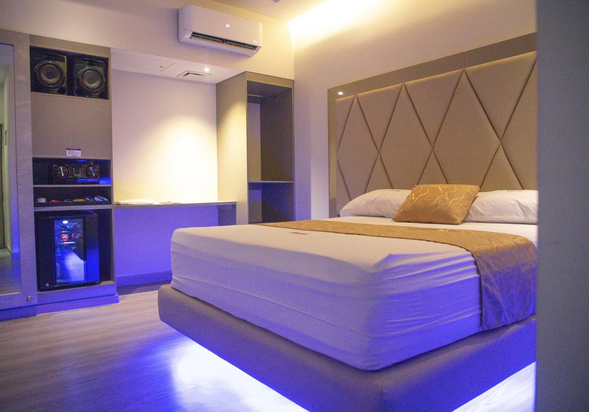 Hotel Byhours Circunvalar - Adults Only Μπαρρανκίγια Εξωτερικό φωτογραφία