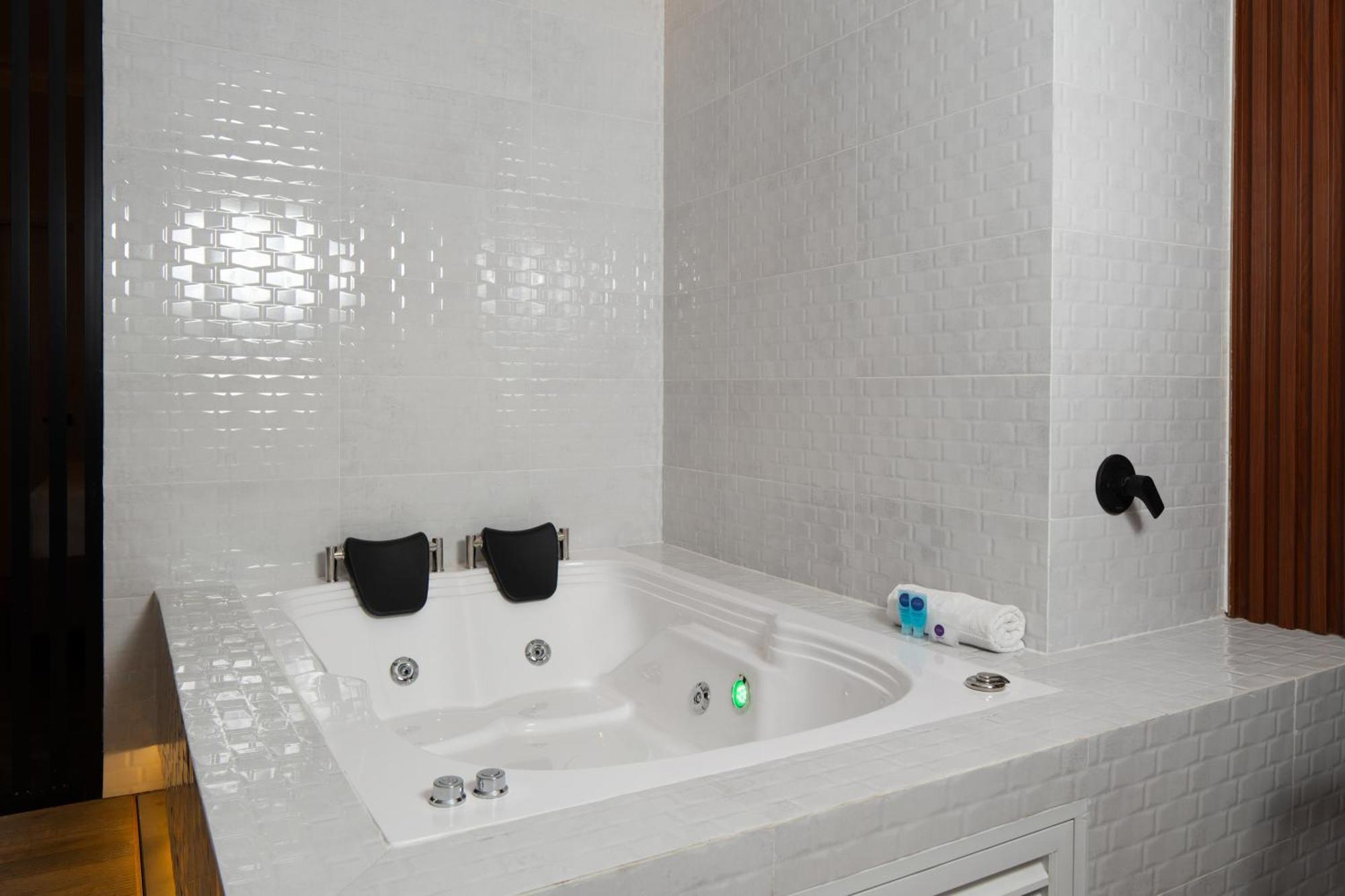 Hotel Byhours Circunvalar - Adults Only Μπαρρανκίγια Εξωτερικό φωτογραφία